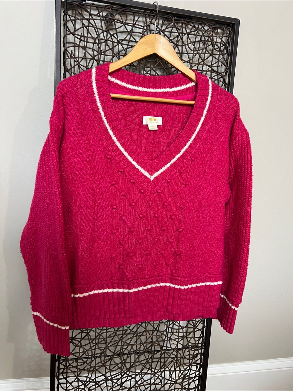 Maeve Tillie V-Neck Pullover Sweater Anthropologie Barbiecore Hot Pink cable M